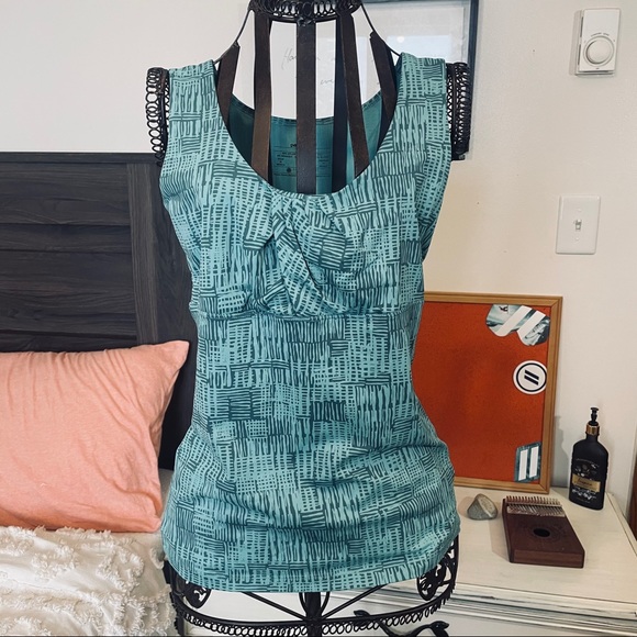 Patagonia Tops - HP ✨ Patagonia | green workout tank super soft